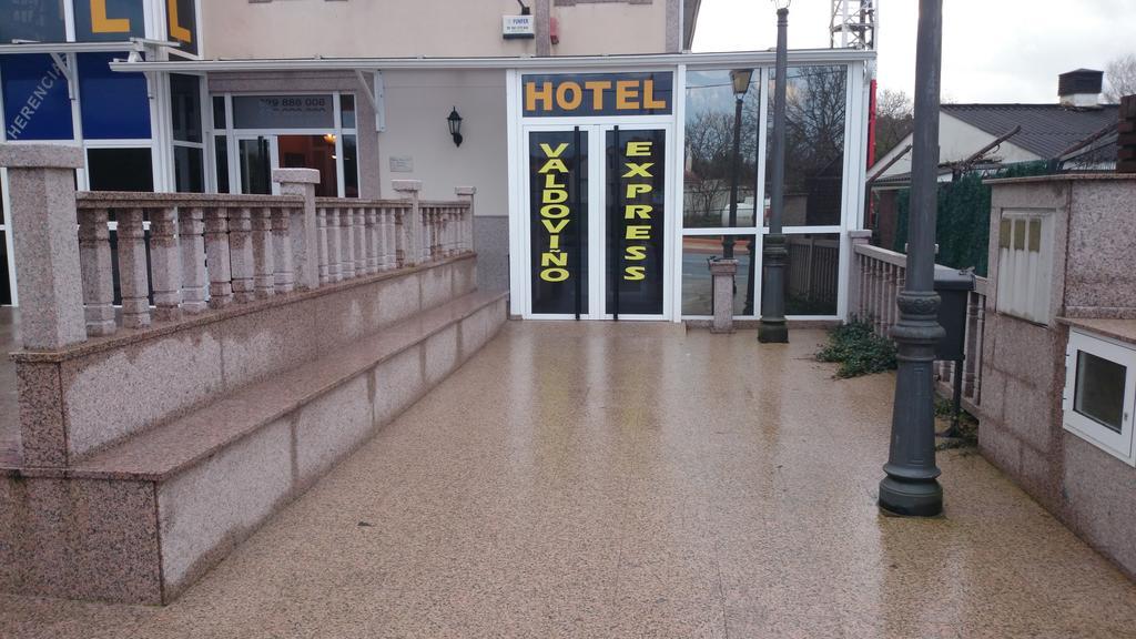 Hotel Valdoviño エクステリア 写真