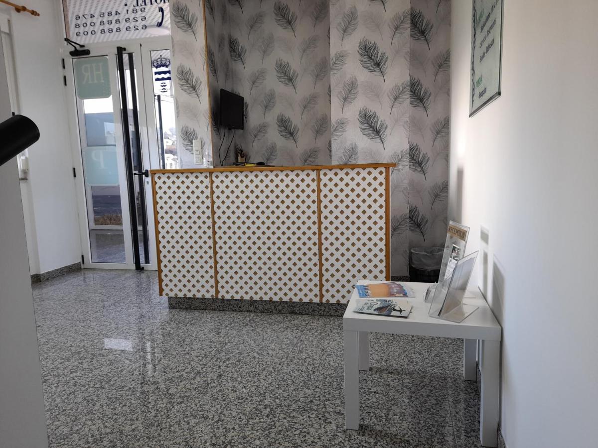 Hotel Valdoviño エクステリア 写真