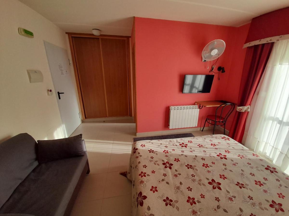 Hotel Valdoviño エクステリア 写真